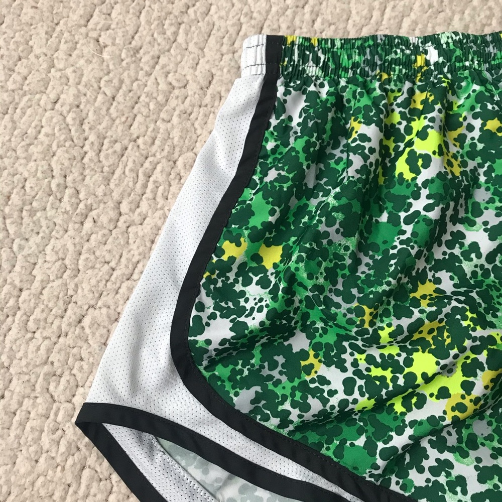 Nike Swim Shorts (Dri-Fit) - Picture 5 of 7